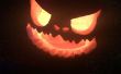 Spooky main sculptée Halloween pumpkin