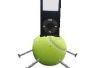 Tennis ballon iPod dock