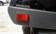1991 Honda ST1100 rouge clignotants pour remplacer réflecteur coûteux. 