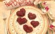 Comment des Bouquets de fruits faire la Saint-Valentin au chocolat recouverte de fraises bonbons coeurs