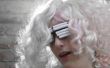 Lady Gaga Cigarette lunettes