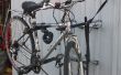 Vélo support repurposed comme stand de réparation de vélo