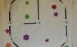 Apprendre à un enfant à lire l’heure avec une horloge Strawbees
