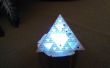 Brillent dans le sombre conduit tape chemin solaire léger style Sierpinski pyramide Array