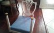 Chien de lit fait de chaise vintage