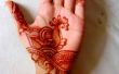 Comment appliquer le henné (Mehndi) sur vos mains ! 