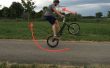 Comment effectuer plusieurs roueArrière houblon sur votre moto trial