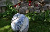 Garden sculpture with mosaic