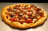 Espagnol d’inspiration Pizza avec Manchego, Chorizo et figues
