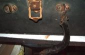 Réparer une poignée de bagages en cuir