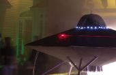 Afficher les Halloween Invasion UFO Area 51