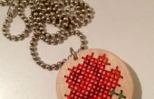 Créer votre propre collier de point de croix