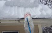 Outil de toit neige râteau scooper - DIY facile à l’aide d’un seau de 5 gallons, un rideau de douche et un pôle