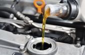 Comment changer l’huile du moteur vous-même à la maison. 