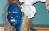 How to be Smurfette