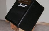 Guitar amp tilt stand - facile que Lincoln Logs - petit, portable, simple, stable, gratuit ou peu coûteux. 