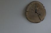Horloge murale en bois moignon