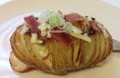 Rapide et facile de Bacon Garni pommes de terre Hasselback
