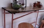 Simple tube cuivre et Table de bois récupéré
