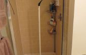 Déboucher un drain de douche en PVC et une chambre à air