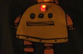 Lumière vers le haut de votre T-Shirt Robot