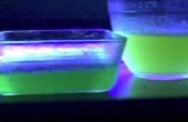 Comment rendre comestibles Glowing UV Reactive JELLO