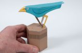 Oiseau de papier. Pendule Powered papier projet