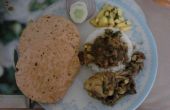 Indian mariné curry de poulet (fait avec Bengale 5 épices ou panch phoron)