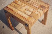 Palette bois Table/siège et Upcycled oreiller