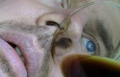 Comment boire de la bière par le nez