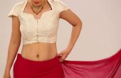 Comment porter Gujarati Style Saree étape par étape parfaitement - Gujarati Saree drapage Styles