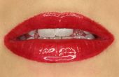 Pomme rouge juteuse | Brillant pour les lèvres Art