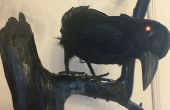 Maleficent de Raven - Corbeau robotisée avec yeux à LED