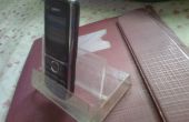 Téléphone mobile Stand Using Cassette Case