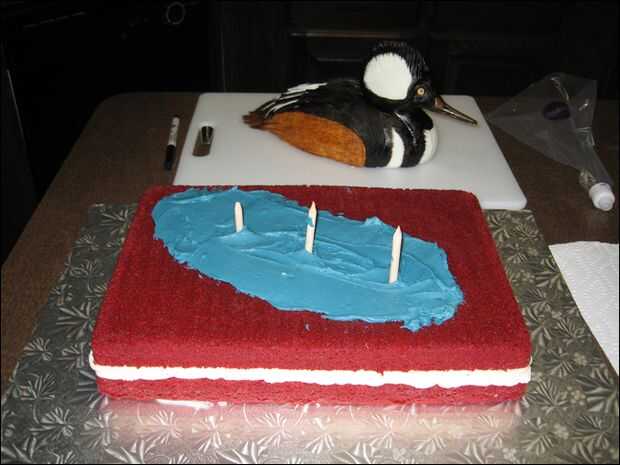 Comment Faire Un Gateau Canard Etape 4 Montage Et Glacer Le Gateau Tubefr Com