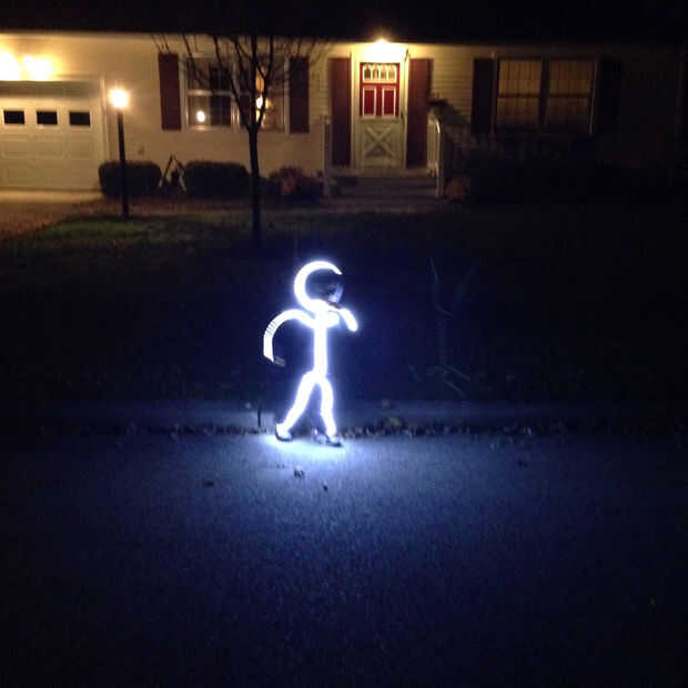 Costume De Bonhomme Allumette Led Diy - Tubefr.com