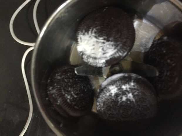 Micro Onde Gateau Oreo Chocolat Etape 3 Faire Les Oreo A Coller Tubefr Com